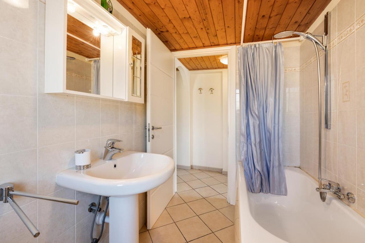 La Casa Di Lady Lägenhet Ceriale Exteriör bild